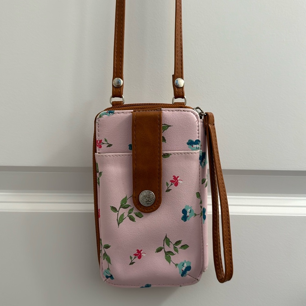 Convertible Crossbody/Wristlet Bag